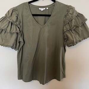 Chico's Knit and Woven Tiered-Sleeve Top Envy Green